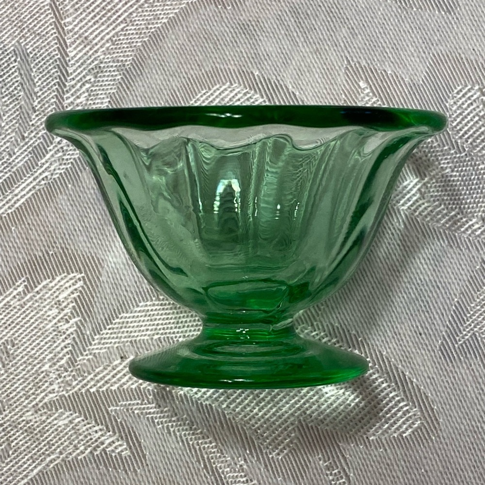 Fostoria Nut or Salt dish